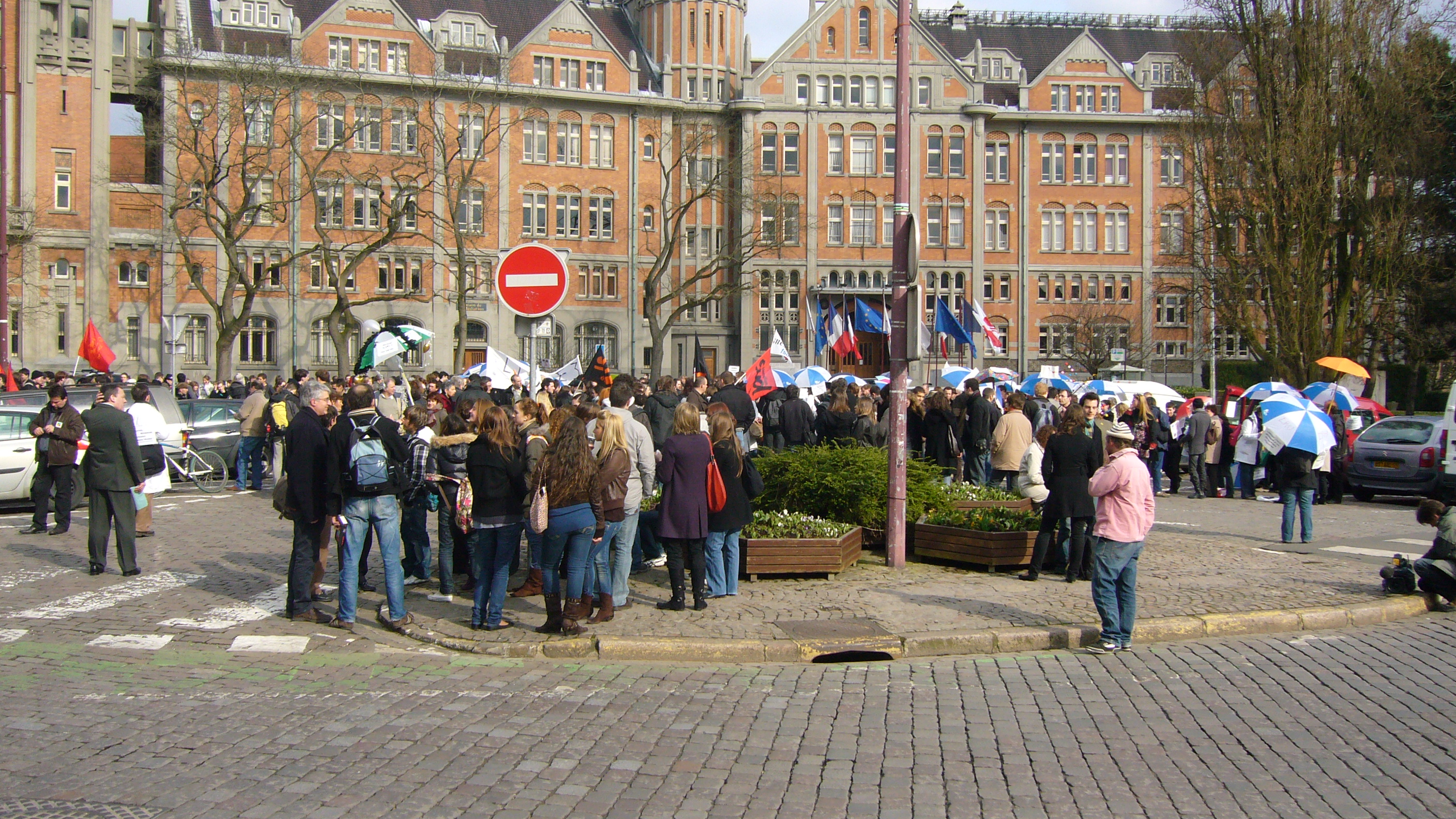 090311manif-parapluies01.jpg
