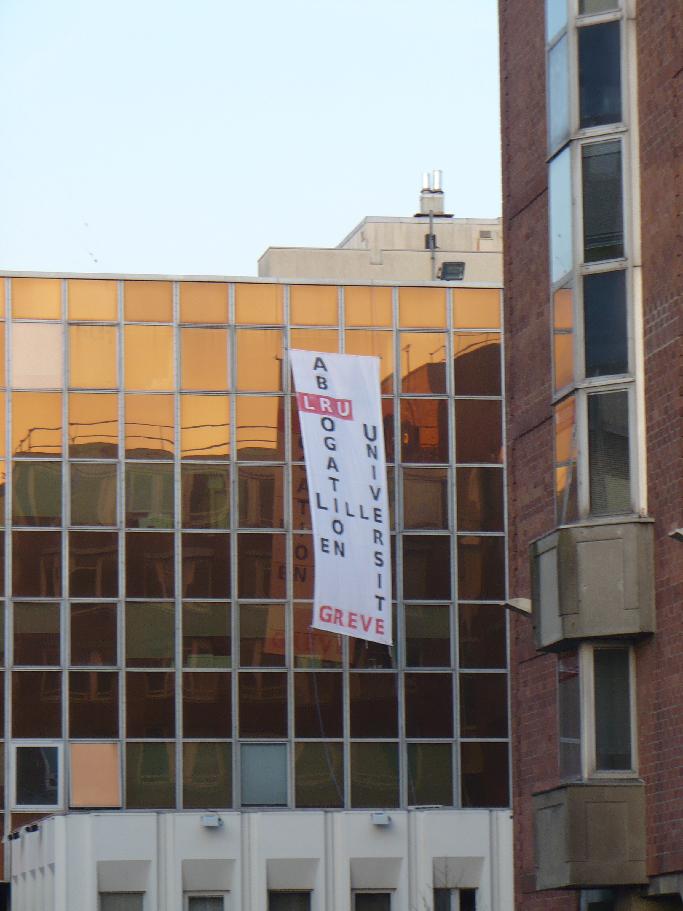 090320xxlvdascq06.jpg