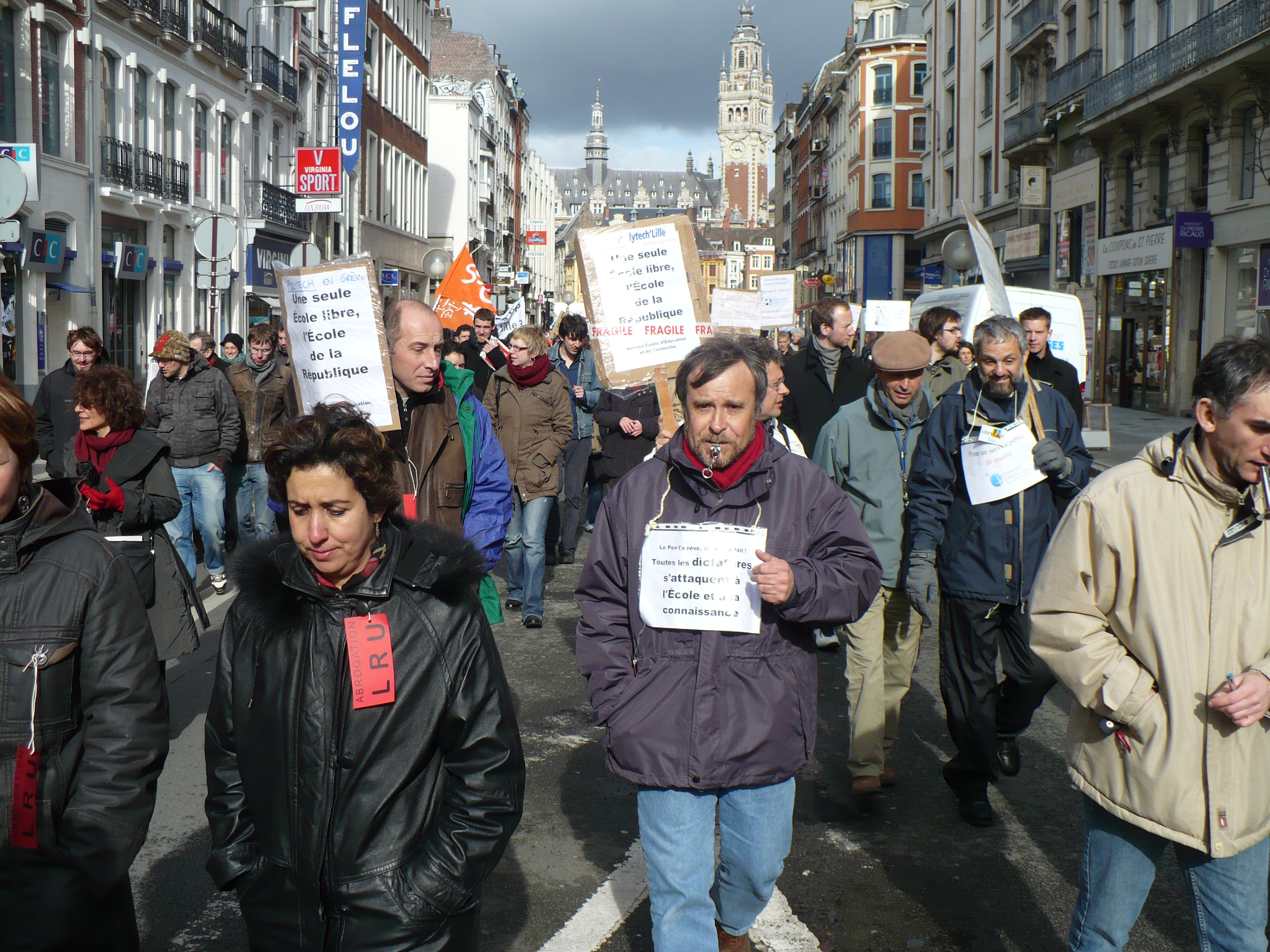 090324manifsourds27.jpg