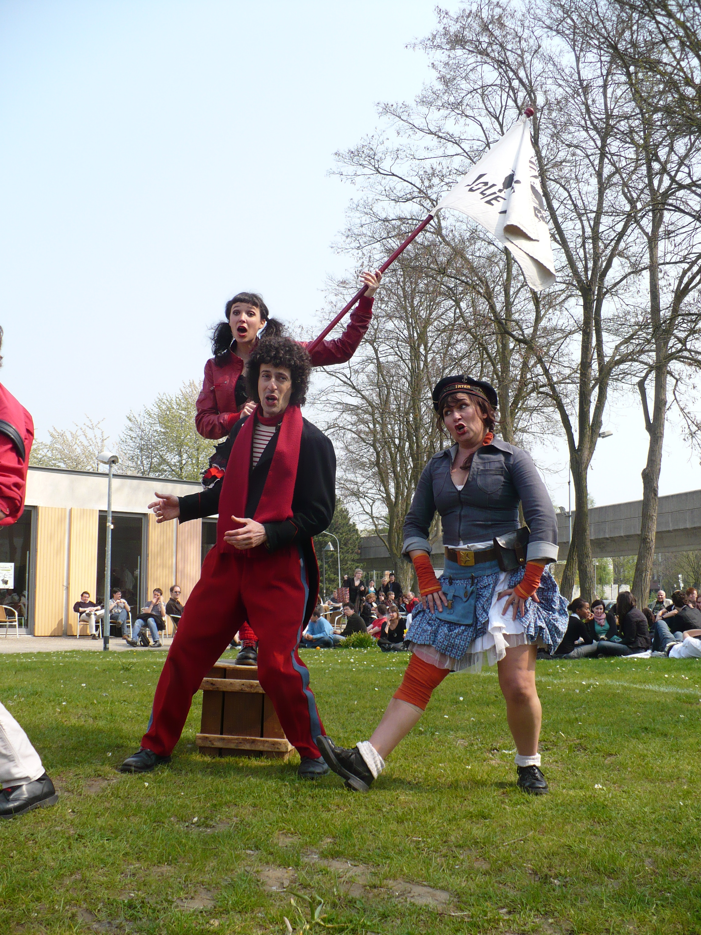090414fetonslafac16.jpg