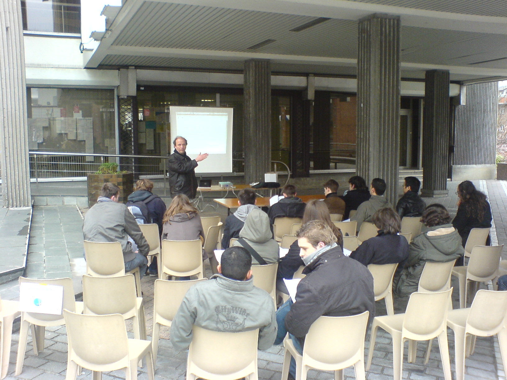 Fichier:Cours crypto 120209 1.jpg