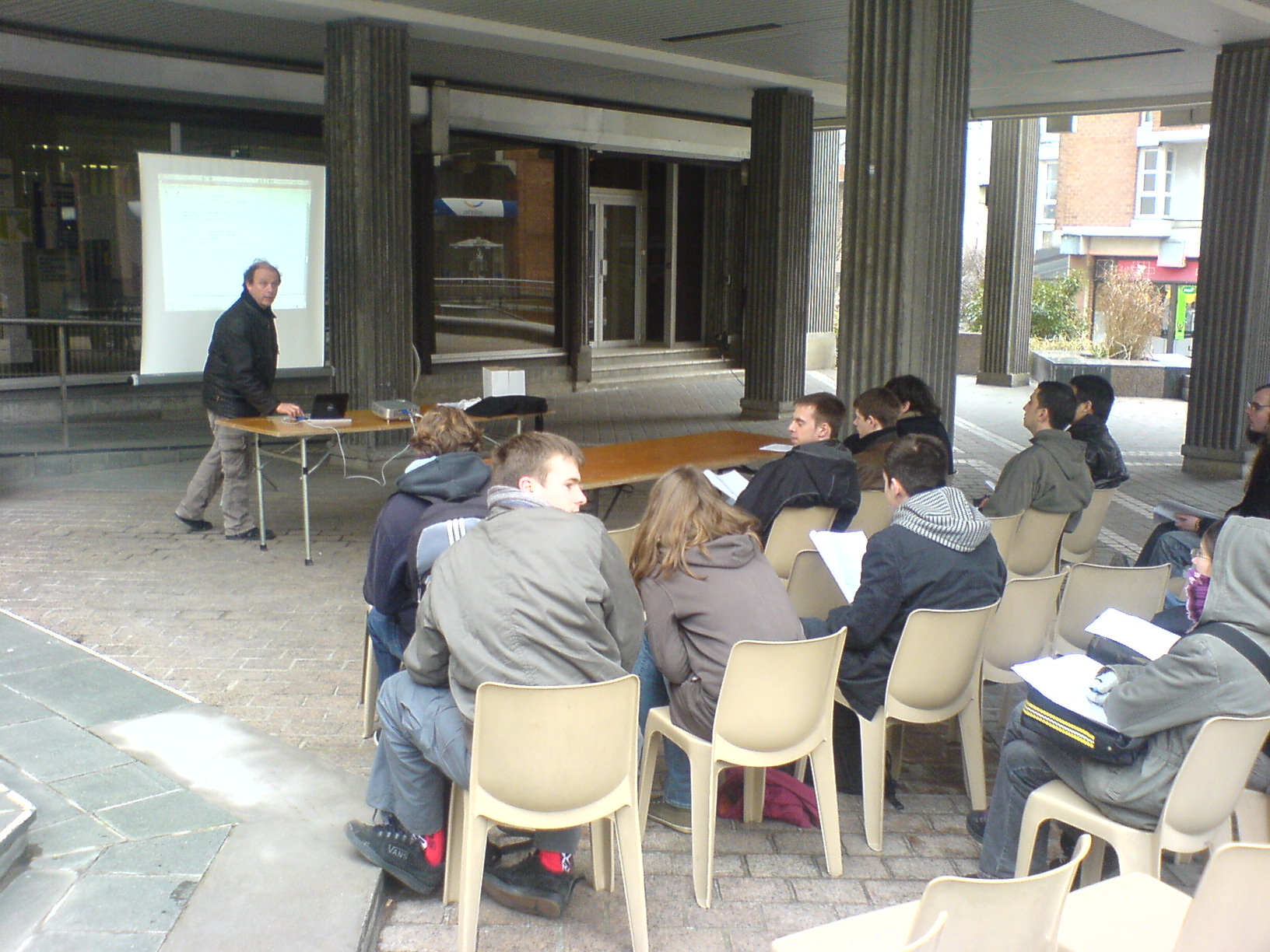 Fichier:Cours crypto 120209 2.jpg
